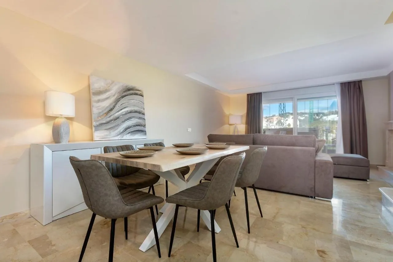 Royal Cabopino Townhouse, Marbella Διαμέρισμα 0*,