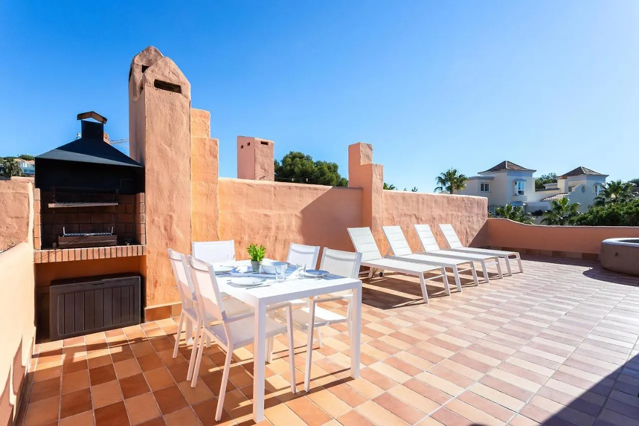 Royal Cabopino Townhouse, Marbellaアパートメント